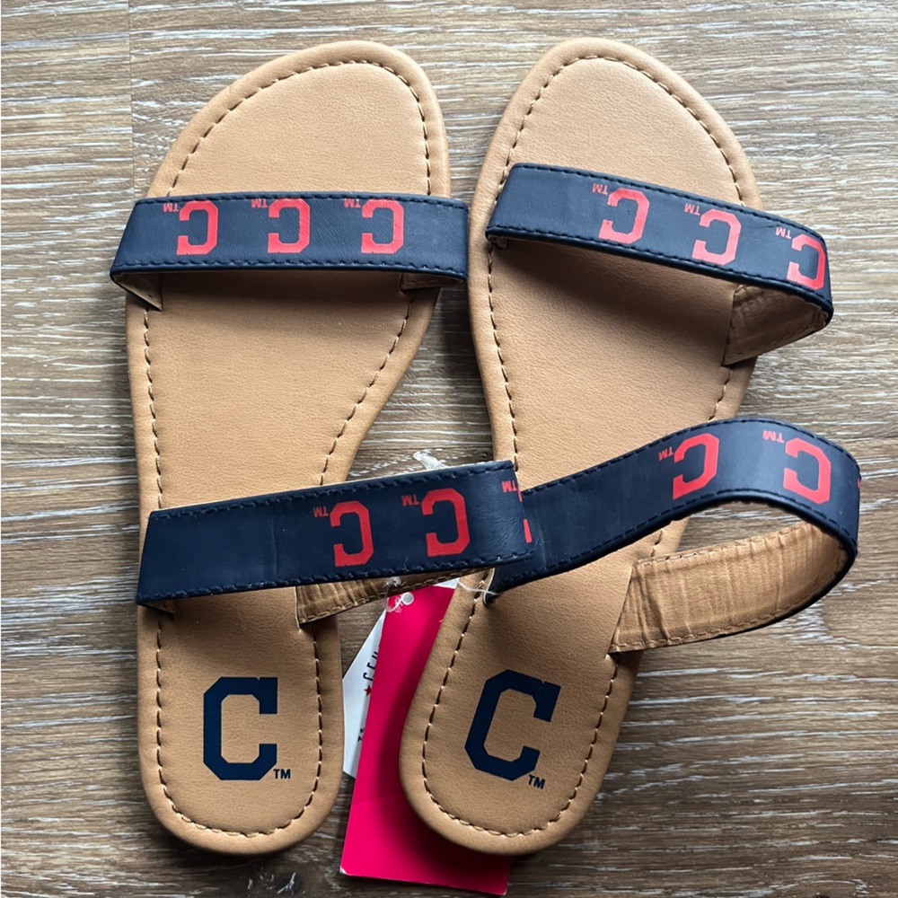 FOCO Sandals - Cleveland Indians (Guardians)